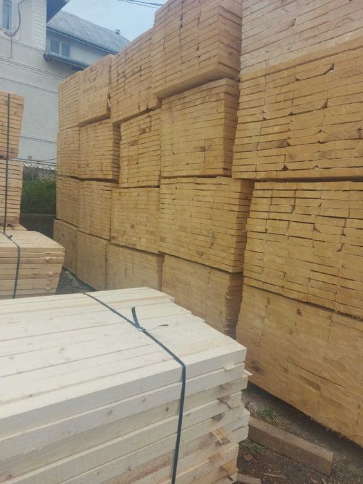 Depozit scandura/cherestea, fier, toate cele necesare unei constructii