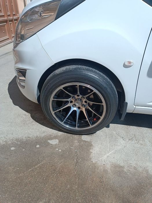 XXR Diska Balon Sotiladi 195 55 R15 Holati yaxshi Srochna