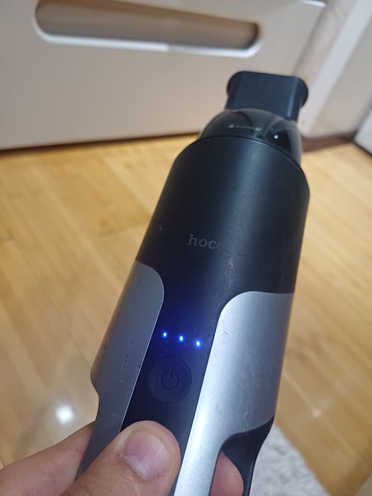 Продам ручной пылесос