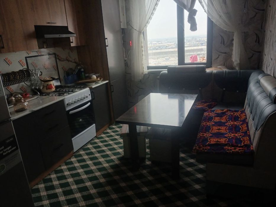 Qiz va ayollarga ijaraga beriladi