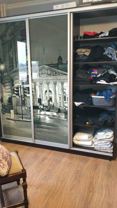 Шкаф купе трехдверный