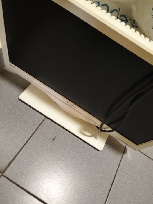 Vînd televizor Sunny