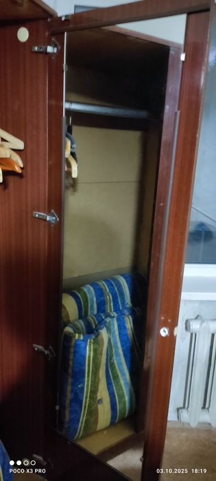 Шифоньер трёхстворчатый продам