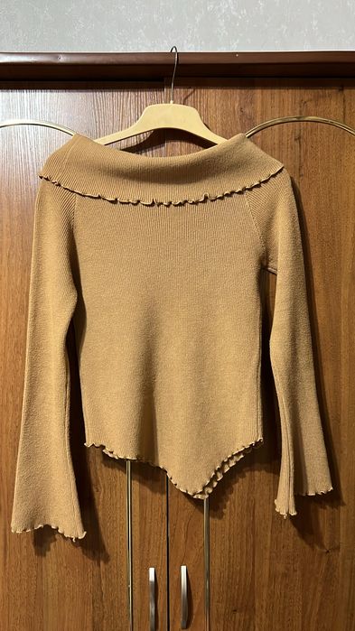 Тёплый свитер "Лодочка"