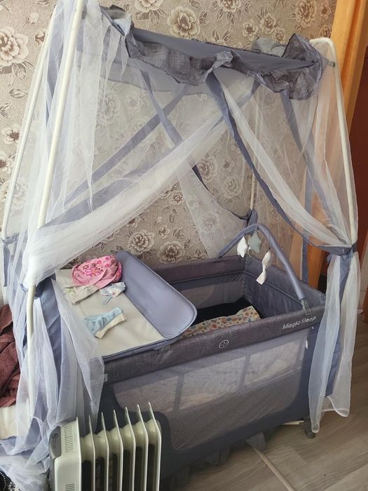 Продам детскую кроватку