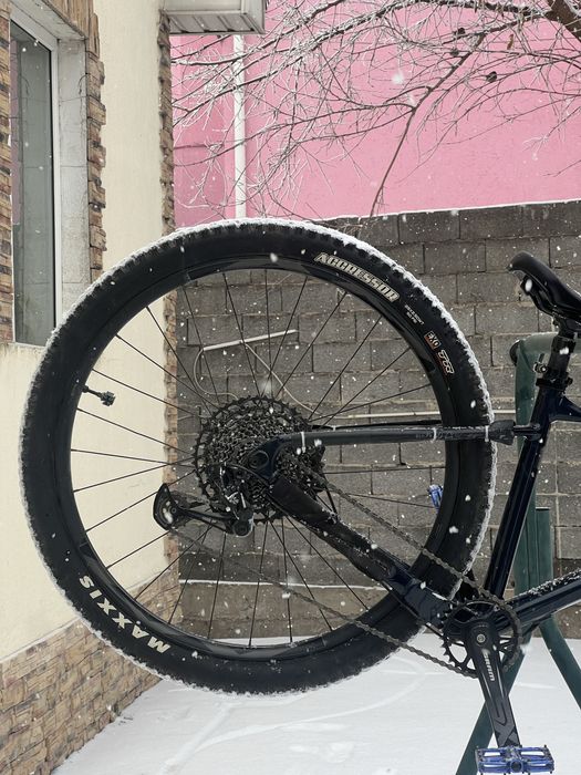 продам велосипед Giant Fathom 2023