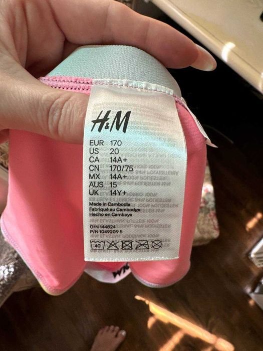 Новый Детский купальник H&M Размер 12-14 лет