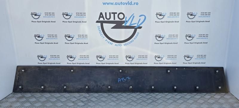 Bandou lateral dreapta Renault Master