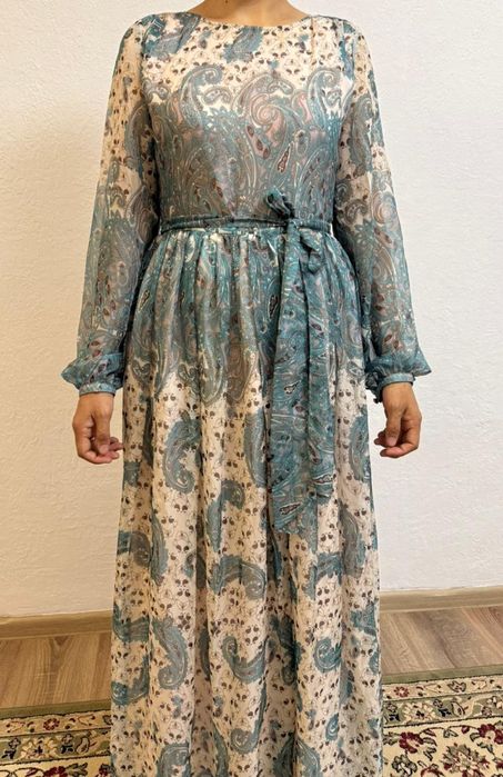 Платье длинное, Италия