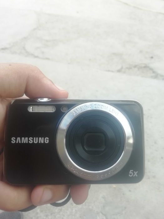 Фото/видео камера samsung es80