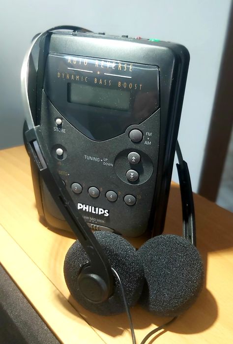 Walkman Philips AQ6548 - Radio Digital FM/AM, Auto Reverse