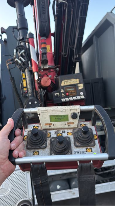 Mercedes Actros 6x4 Abroll cu Macara Fassi