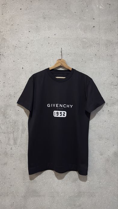 Tricou givenchy negru si alb colectia noua