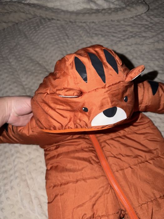 Детский комбинезон .