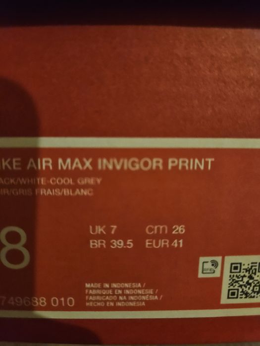 Nike Air Max Invigor Print