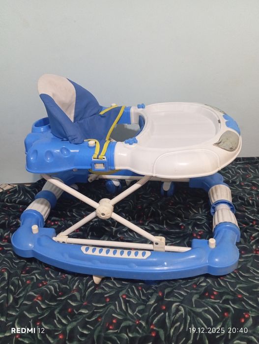 Продам автолюлку ,ходунки детские