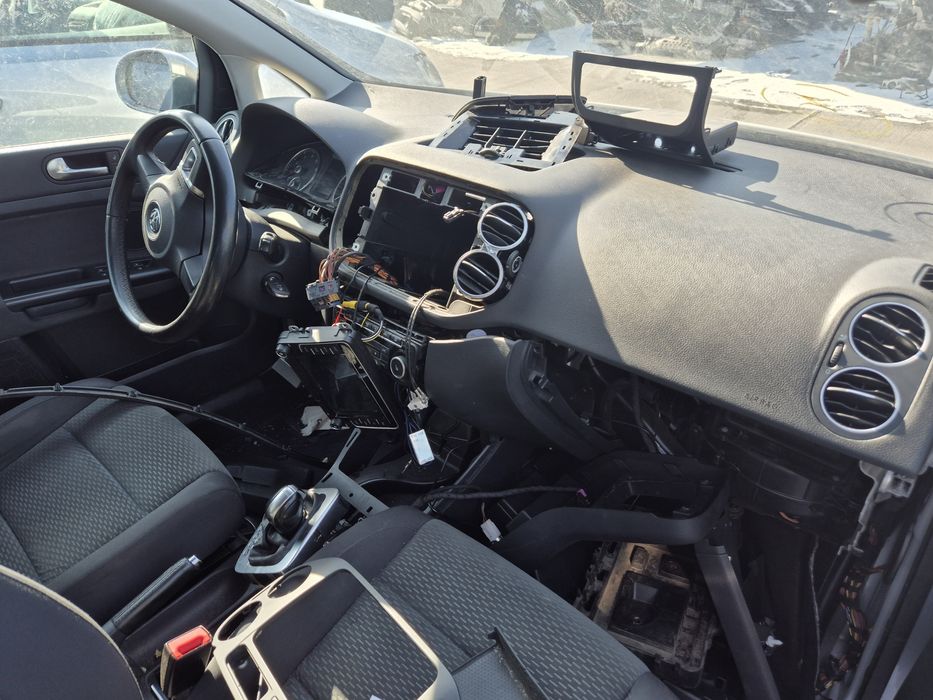 Dezmembram Golf 6 Plus 2010 1.2tsi CBZ Cutie Automata