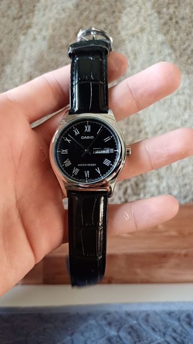 2 пары часов Casio