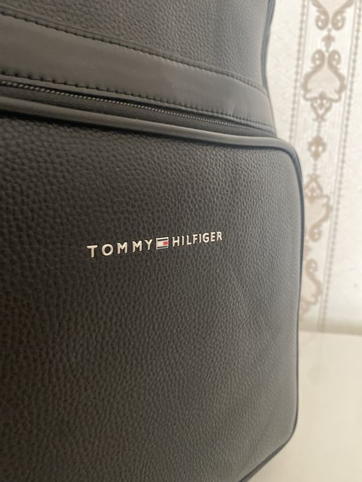 Сумка Tommy  Hilfiger