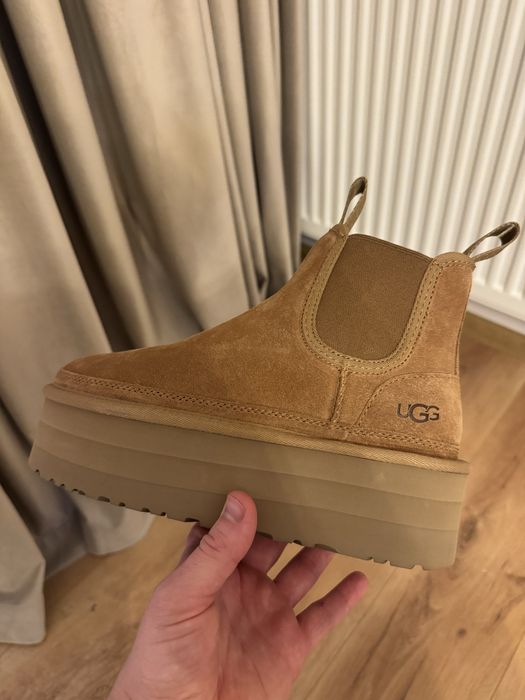 UGG Chelsea Platform noi, cu etichetă. Mărime 40