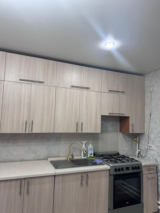 Продам кухонный гарнитур