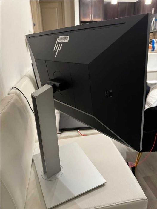 Монитор Hp E23 G4 IPS  FullHD Displayport,HDMI,Pivot