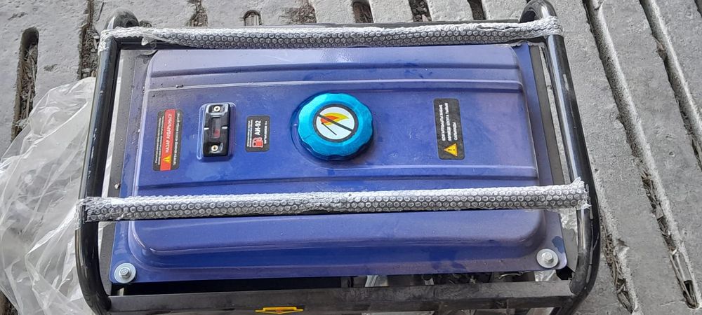 Продам генератор