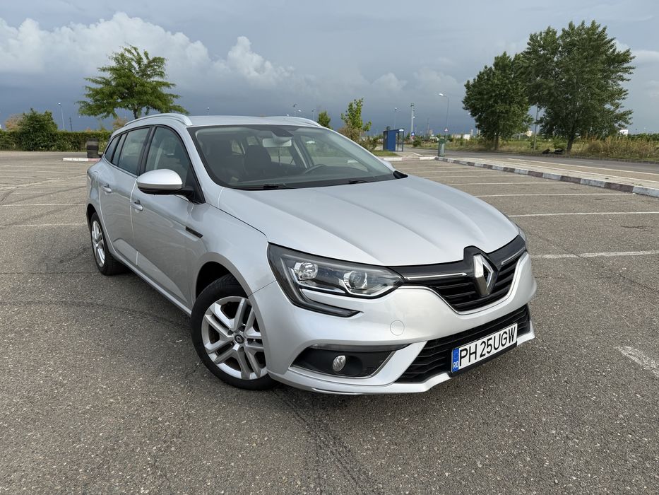 RENAULT Megane