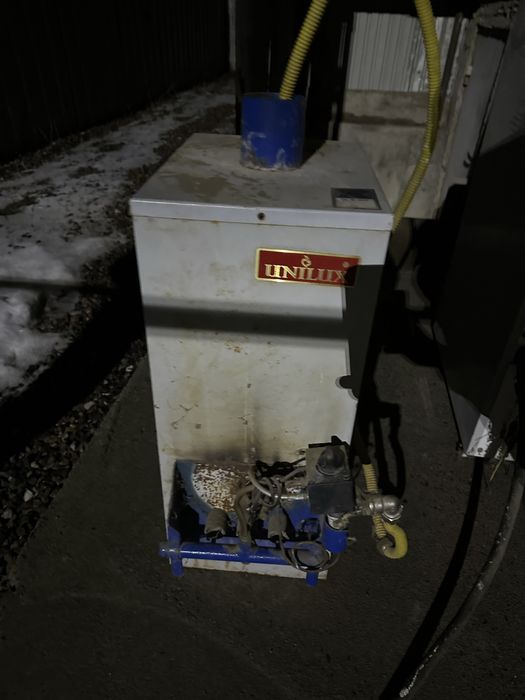 Unilux печка продам