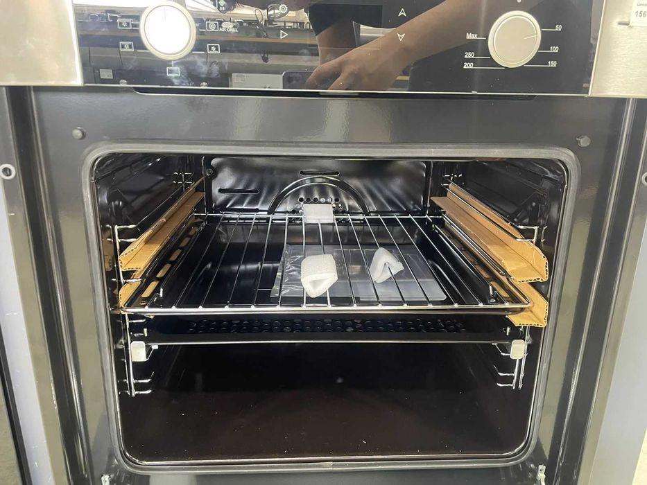 Встраиваемый духовой шкаф OASIS