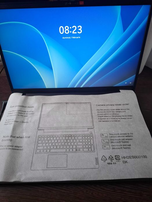 Vând Laptop Lenovo