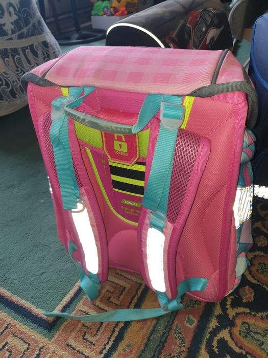 Продам рюкзаки ранец