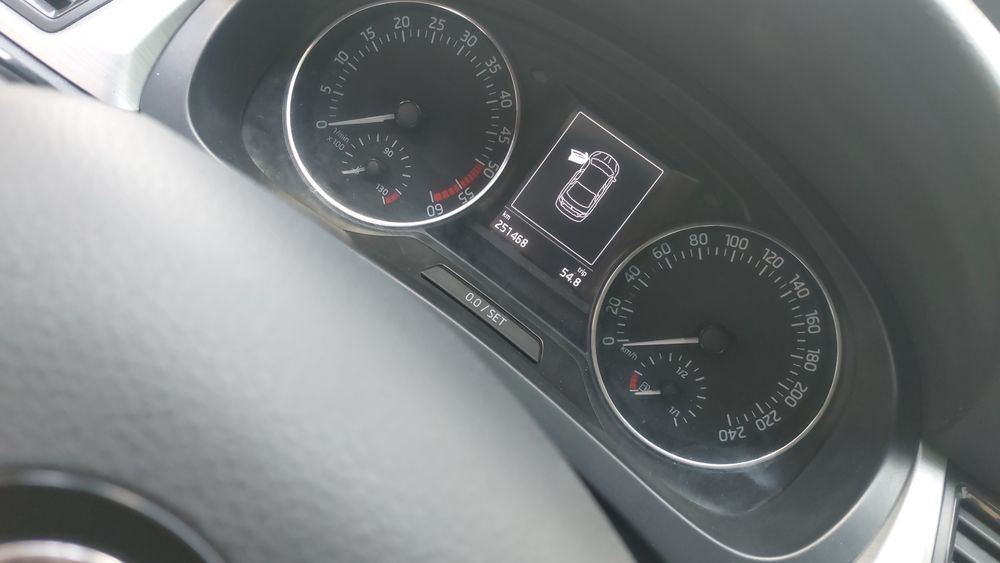 Skoda rapid 2017 1.6 diesel euro 6 cutie manuala