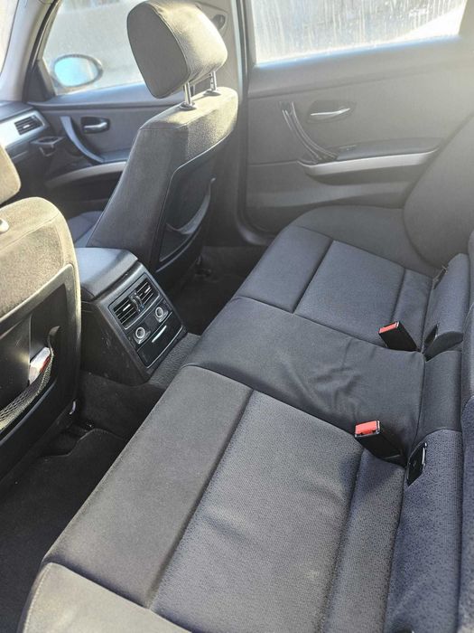autoturism BMW seria 3 an 2006