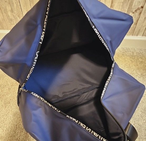 Сакове Calvin Klein, Philipp Plein & Moschino