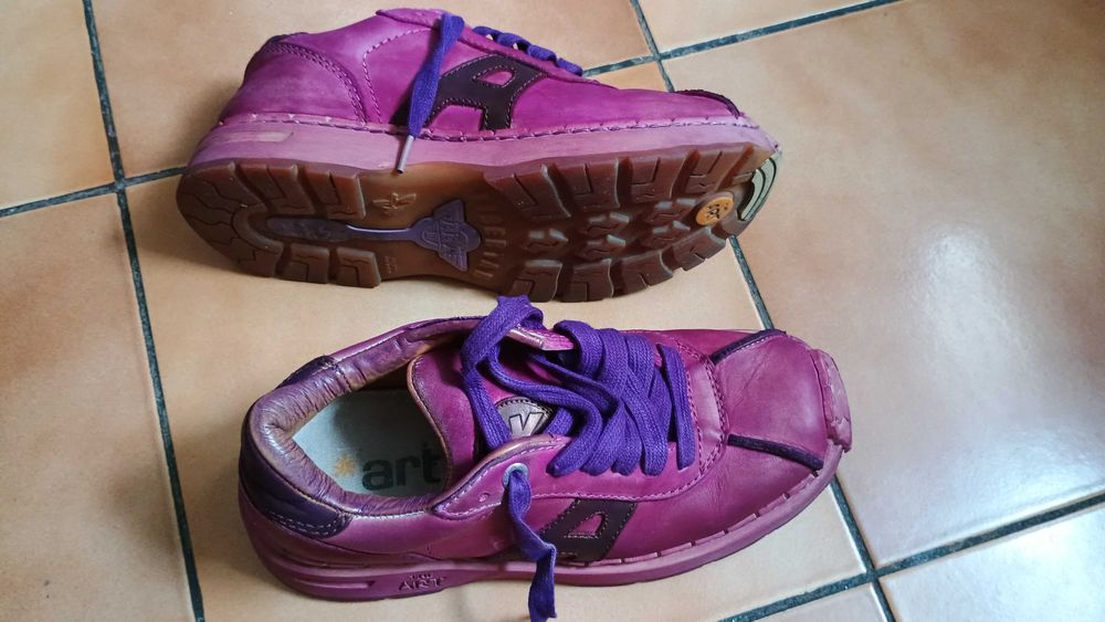 Bocanci ART din piele Goth Rock Punk Funky Style stare foarte buna 39
