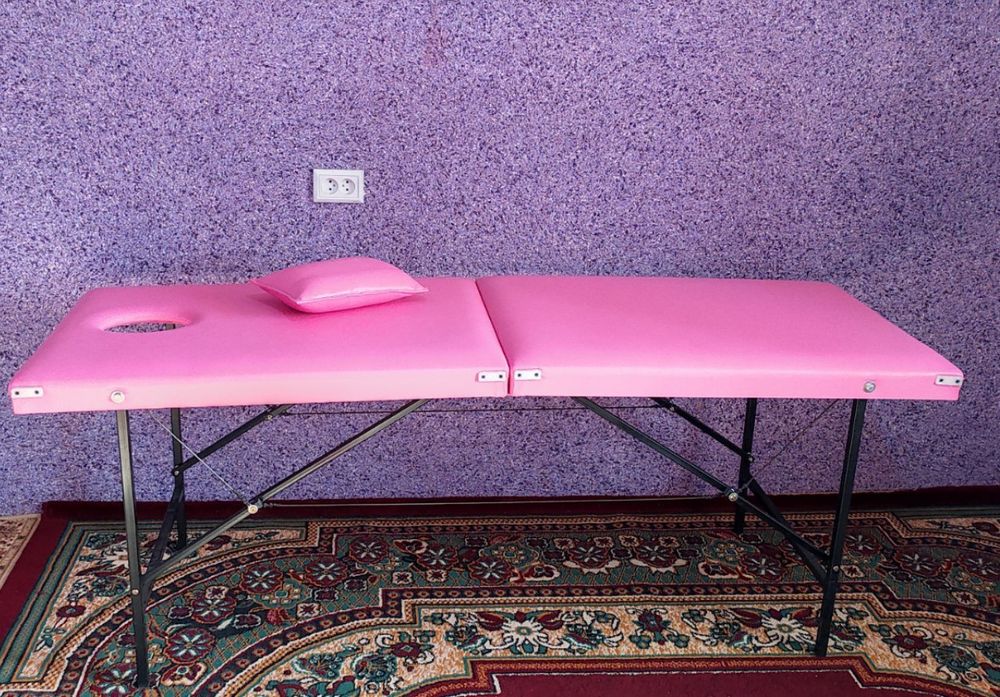 Косметологические раскладные кушетки