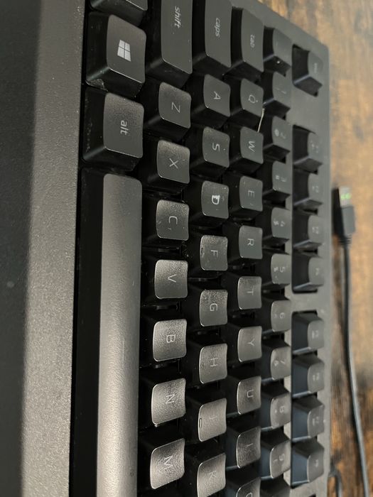 Pachet Gaming Razer Tastatura + Mouse