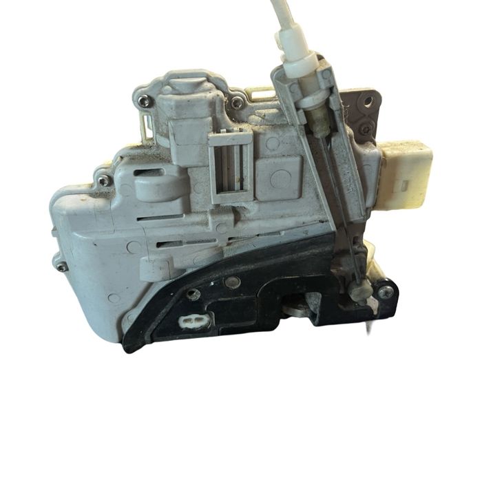 Broasca Usa Stanga Fata Audi A3 Ii 8P1 2003 - 2013 Cz4F1837015E