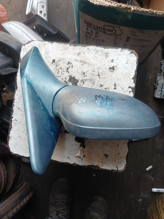 Зеркало Мазда MX3 правое в оригинале электро