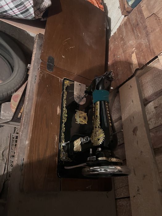 Швейная машинка риоритет Батирфляй