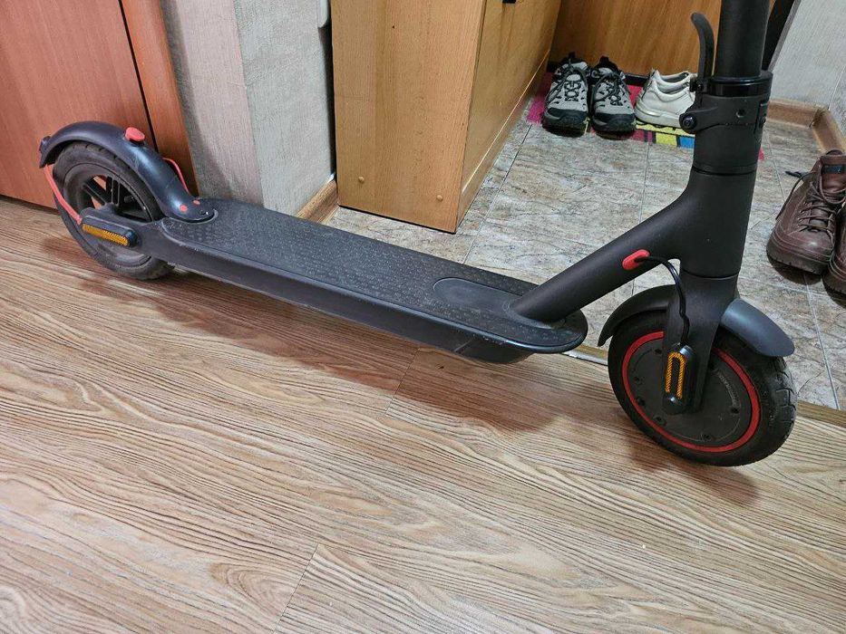 Электросамокат Xiaomi m365 Pro