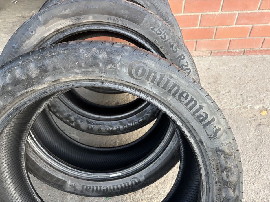 255/45/20 Continental Premium Contakt 6
