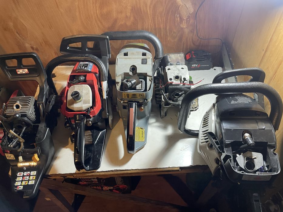 Ofer două motocositoare una shindaiwa310S nu are de maro și încă una virtus este funcțională asta si 5 drujbe doar la schimb sau le vând pe bani
