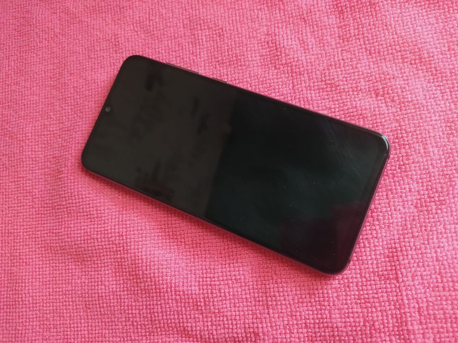 Срочно Продам или обменяю Mi_9