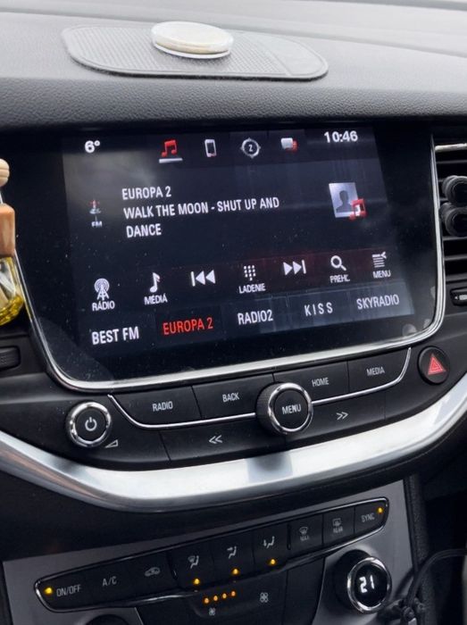 Ecran LCD 8" +touch pt navigație originală de OPEL Astra K (2015-2020)