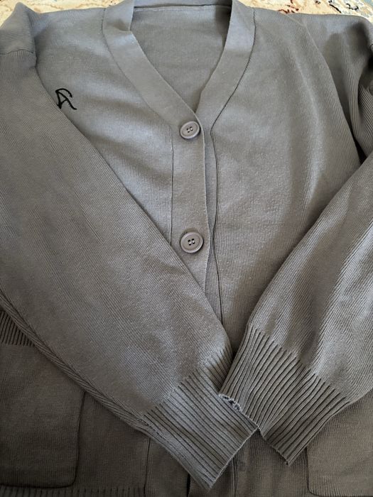 Женская одежда, среди есть новые и б/у