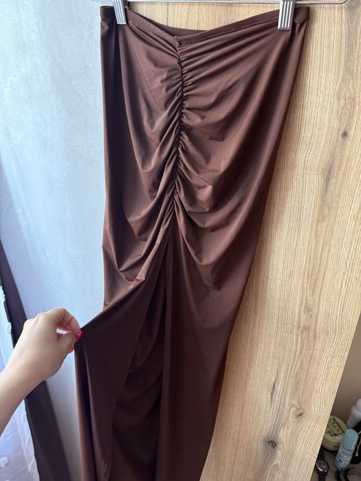 Дамска пола Zara