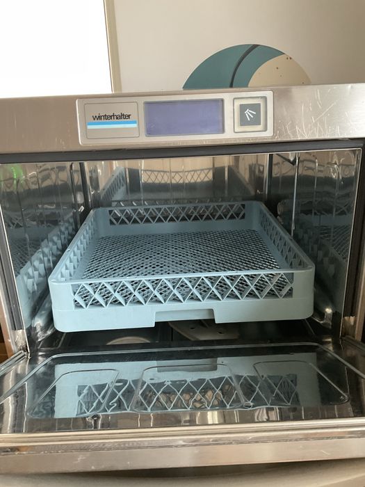 Masina de spalat vase/pahare profesionala HORECA winterhalter UCL