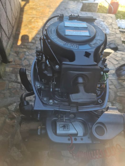 Yamaha 9.9 кс. двигател за лодка